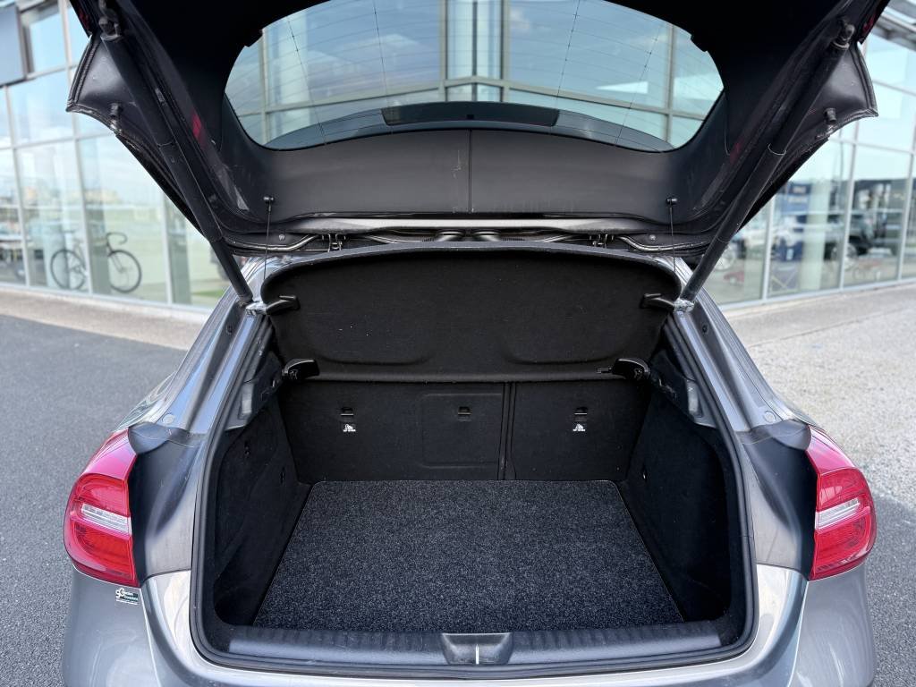 mercedes - Visuel 11