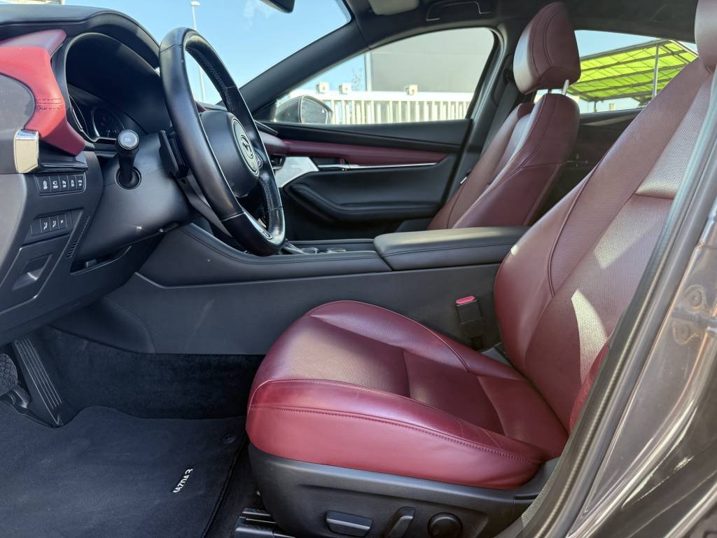 mazda - Visuel 11